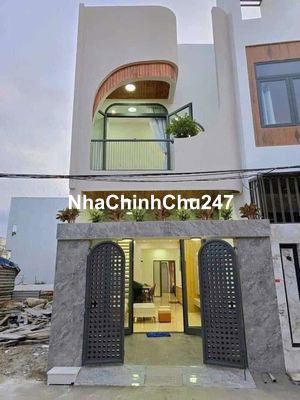 Chính chủ gửi bán gấp nhà Phạm Văn Chí, Quận 6. Giá: 1tỷ 235/ Dt: 85m2