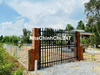 Chính chủ cần bán gấp nền thổ 100m2 (390tr) cổng rào đầy đủ