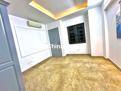 chính chủ nhờ bán nhà ngõ quỳnh diện tích 58m2, 5 tầng lô góc nhà mớ