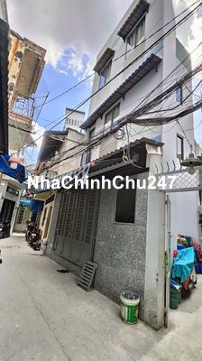 Bán nhà hẻm 3 tầng 3 phong ngủ sổ hồng riêng chính chu,Quận 4