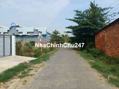 Đất trục chính tôn đức thắng vô 39 mét. Chỉ 99 triệu 1 mét