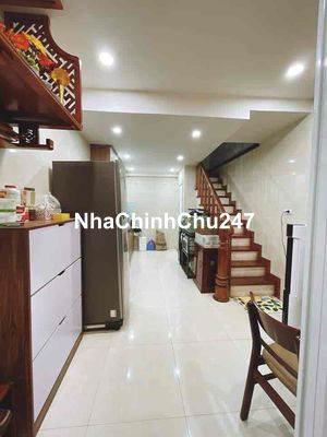 Bán nhà Tôn Đức Thắng 5 tầng chính chủ nở hậu 5m ra phố