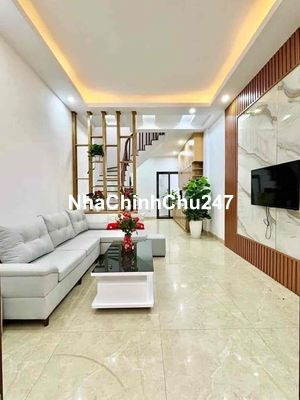 BÁN NHÀ CHÍNH CHỦ - THỊNH QUANG 35m2 giá hơn 4 tỷ-NGÕ NÔNG-GẦN PHỐ