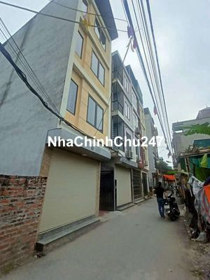 Chính chủ cần bán ( Nhà 36m2 x 4,5 tầng ) Ô tô đỗ cổng tại P.Yên Nghĩa