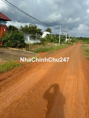 cần bán nhanh lô đất  mt đường nhựa 1064m2,390tr , sổ hồng riêng