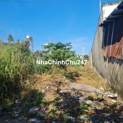 207m² giá 1ty400tr thương lượng .
Ngang5m dài 40m
Sổ riêng ,có 50m thổ