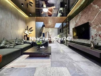 Chính chủ bán nhà lô góc phố Hoàng Đạo Thành, 48m2, MT 6, ô tô tránh