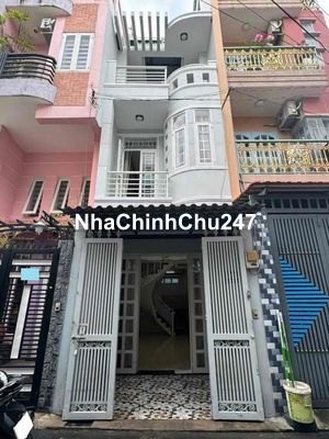 Nhà đẹp hẻm ô tô, cách MT 50m, vị trí thuận lợi, giấy tờ chính chủ