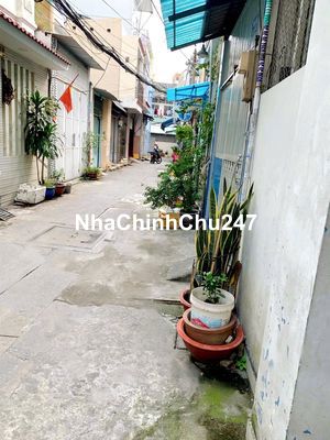 Chính Chủ Bán Căn Nhà Hẻm Lạc Long Quân -P10 - Quận Tân Bình,