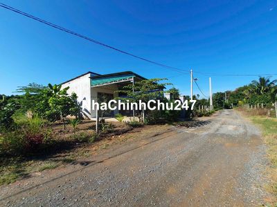 Chính Chủ cần bán nhà và đất (24x80) có 200m thổ cư