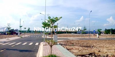 Bán Đất Nền Khu Đô Thị Làng Đại Học. Mặt Tiền DT.741. Có Sổ Sẵn