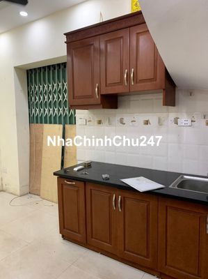 Chính chủ bán nhà riêng 4 tầng, cách phố 1 nhà