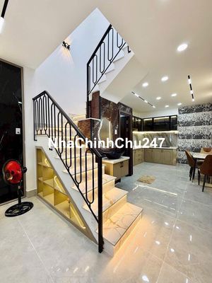 Chính chủ bán nhà Trần Văn Đang,Phường 11,Quận 3-2,75 tỷ-40,6 m2.SHR