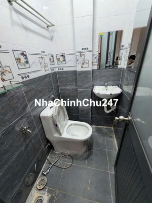 3,2 x 11 nhà 1 trệt một lầu mới chính chủ