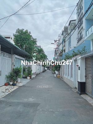 Bán khuôn viên đất thổ cư 2.678m2. Hẻm nhựa 7m, đường Bình Quới, p.27.