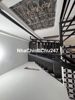 3.7 tỷ nhà Hoàn Kiếm 3 tầng - 2pn, sổ đỏ chính chủ, ngõ nông 3 gác.