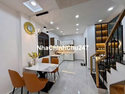 Chính chủ bán gấp nhà Lê Văn Sỹ, Quận 3 - 52m2. SHR bao công chứng