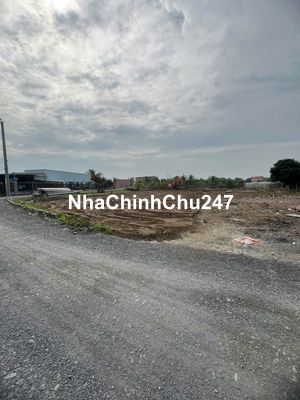 bán lô đất mặt tiền 195m2 full thổ cư cách Chợ Bình Chánh 6km