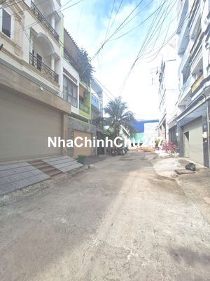 CHÍNH CHỦ GỞI TÔI BÁN, NHÀ HXH DTSD 100 MẾT , GIÁ 4 TY NHỈNH