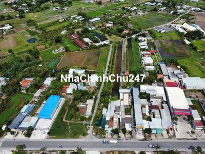 Chính chủ gửi bán 172m2 đất thổ TT Cần Giuộc, giá rẻ, đường xe hơi