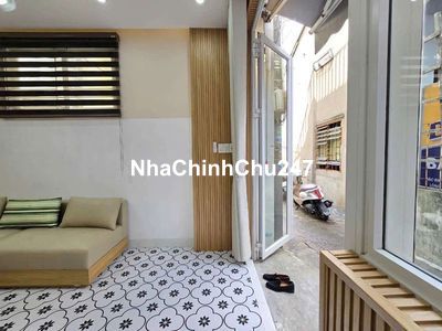 chính chủ cần bán gấp căn nhà 2 tầng không gian thoán mát