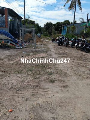 Đất thổ cư full.   Gần chợ Long Hải.  bệnh viện.   Trường  cấp 123.