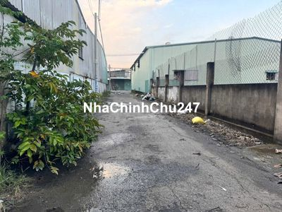 Quá ngộp, Hàng thanh lý, 1 sẹc ngắn 2 xe oto né nhau, dt 900m full thổ