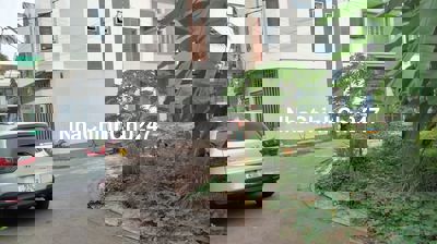 ĐẤT SỔ ĐỎ CHÍNH CHỦ LÔ GÓC GẦN VẠN PHÚC CITY 2 MẶT TIỀN HẺM Ô TÔ ĐẸP