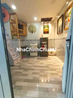 Nhà Đẹp 1 Lầu Không Quy Hoạch Q4