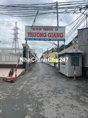 CHÍNH CHỦ CẦN BÁN NHÀ CẤP 4, 2 MT, KHU NHÀ Ở TRƯỜNG GIANG