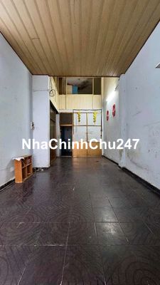 Nhà rẻ hẻm to CMT8 chủ gấp bán