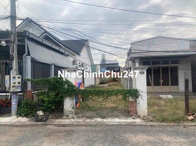 9 chủ cần bán nền 5x28,5 thổ cư hết đất, vị trí đẹp trung tâm