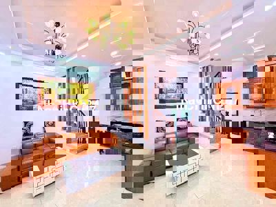 CHỈ 5.25Tỷ CÓ  NHÀ Ỷ LA - 30m2-  Ô TÔ 7 CHỖ- NỘI THẤT ĐẸP-