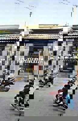 BÁN NHÀ GẦN CHỢ BÌNH ĐIỀN GIÁ CHỐT 960TR CÓ SHR HOÀN CÔNG