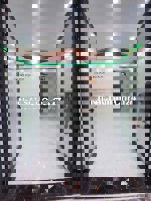 Chính chủ bán nhà MT Huỳnh Tấn Phát Nhà mới xây 6m x13,5m. Chỉ 6,8tỷ.