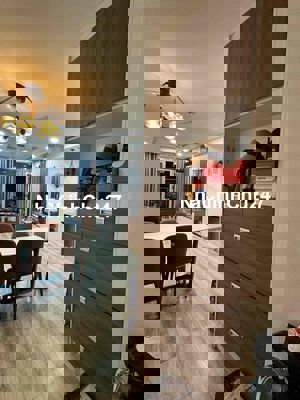 Chính chủ bán 2pn,2wc 76m2 full nội thất cao cấp Luxgarden Quận 7