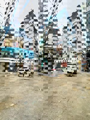 Chính chủ bán nhà Xuân Đỉnh 60m2 MT 5m, bãi đỗ ôtô cách 20m nhỉnh 9 tỉ