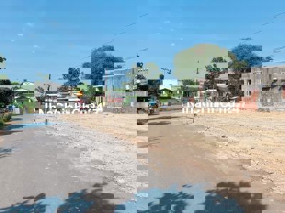 BÁN LÔ ĐẤT NGỘ CHỦ ĐI NƯỚC NGOÀI