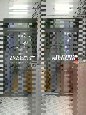 NHÀ KIỆT 266 TRƯỜNG CHINH
PHƯỜNG HOÀ AN. GẦN NGÃ 3 HUẾ