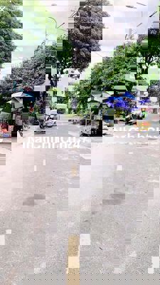 Chính Chủ Đất Mat tiền Hoà Bình 6