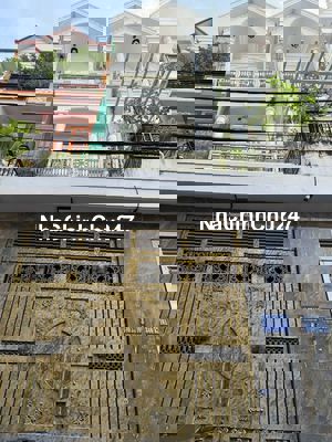 Nja sổ hồng riêng
