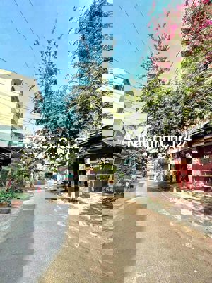 Đất trống- Mặt tiền đường số- Khu phân lô CứaChu Văn An-72m2- đường 8m