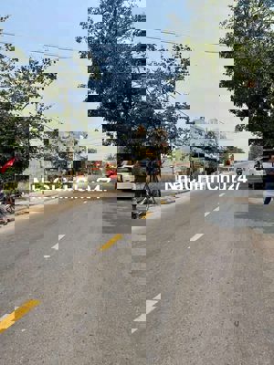 Đất mặt tiền đường dh2, 116m2 đất ở trong sổ + 100m2 đất thừa ngoài sổ