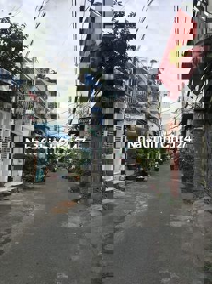 Nhà chính chủ 149lbb gần đầm sen , giá tl