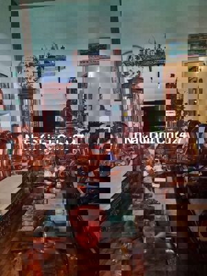 Nhà gần chợ, trường học, bệnh viện. Khu Quân đội an ninh tốt