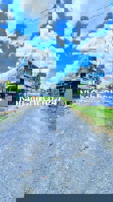 Chủ ngộp sâu bán gấp nền 100m đs 7 Kđc Đông Phú rẻ đẹp không có nền t2