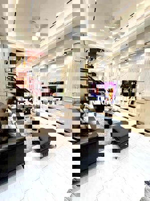 NHÀ ĐẸP K GÓC CHẾT - OTO NGỦ TRONG NHÀ SÁT AEON MALL TÂN PHÚ