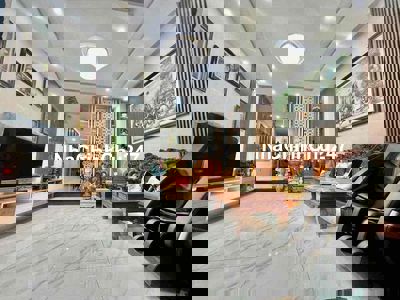 Bán nhà 4 tầng siêu đẹp tại KĐT sinh thái Hoà Xuân