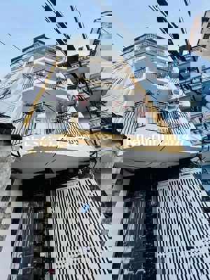 view hồ thoáng mát, chỉ 2 nhà ra mặt phố nam dư