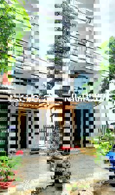 Nhà mặt tiền Phạm Thị Đào, ngang 4m50, nội thất mới đẹp.